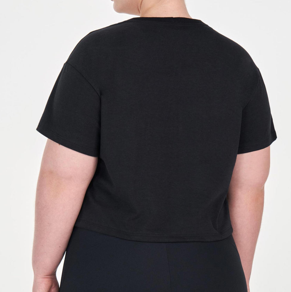 Cropped T-shirt plus symbol