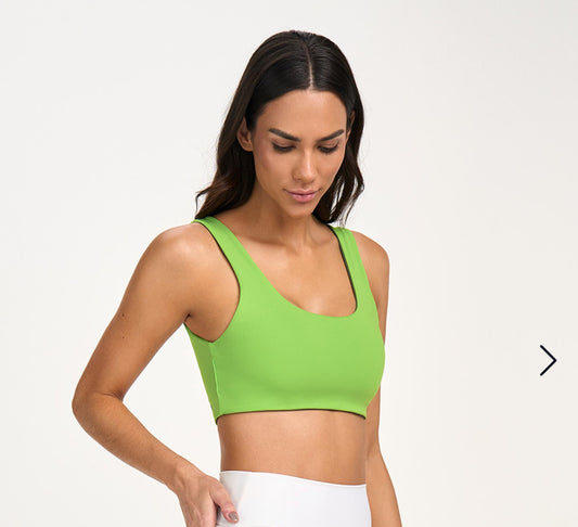 4 IN 1 TANK TOP AND V-NECKLINE