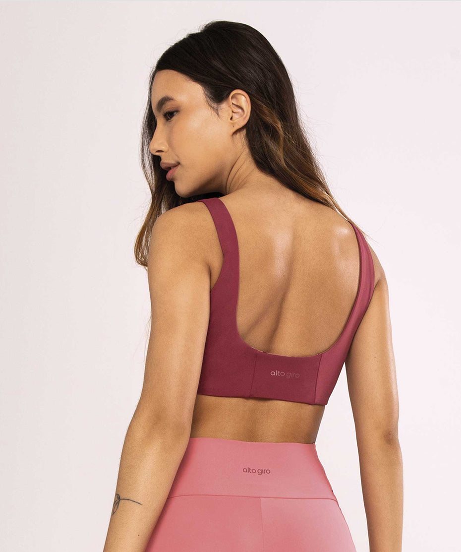 Versatily tank top neckline