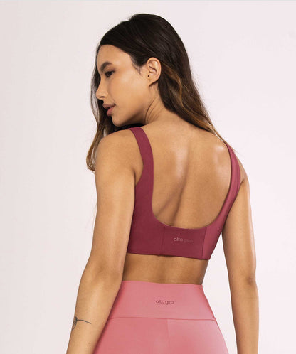 Versatily tank top neckline