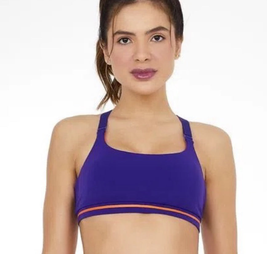 High-Support Sports Bra with Adjustable Closure